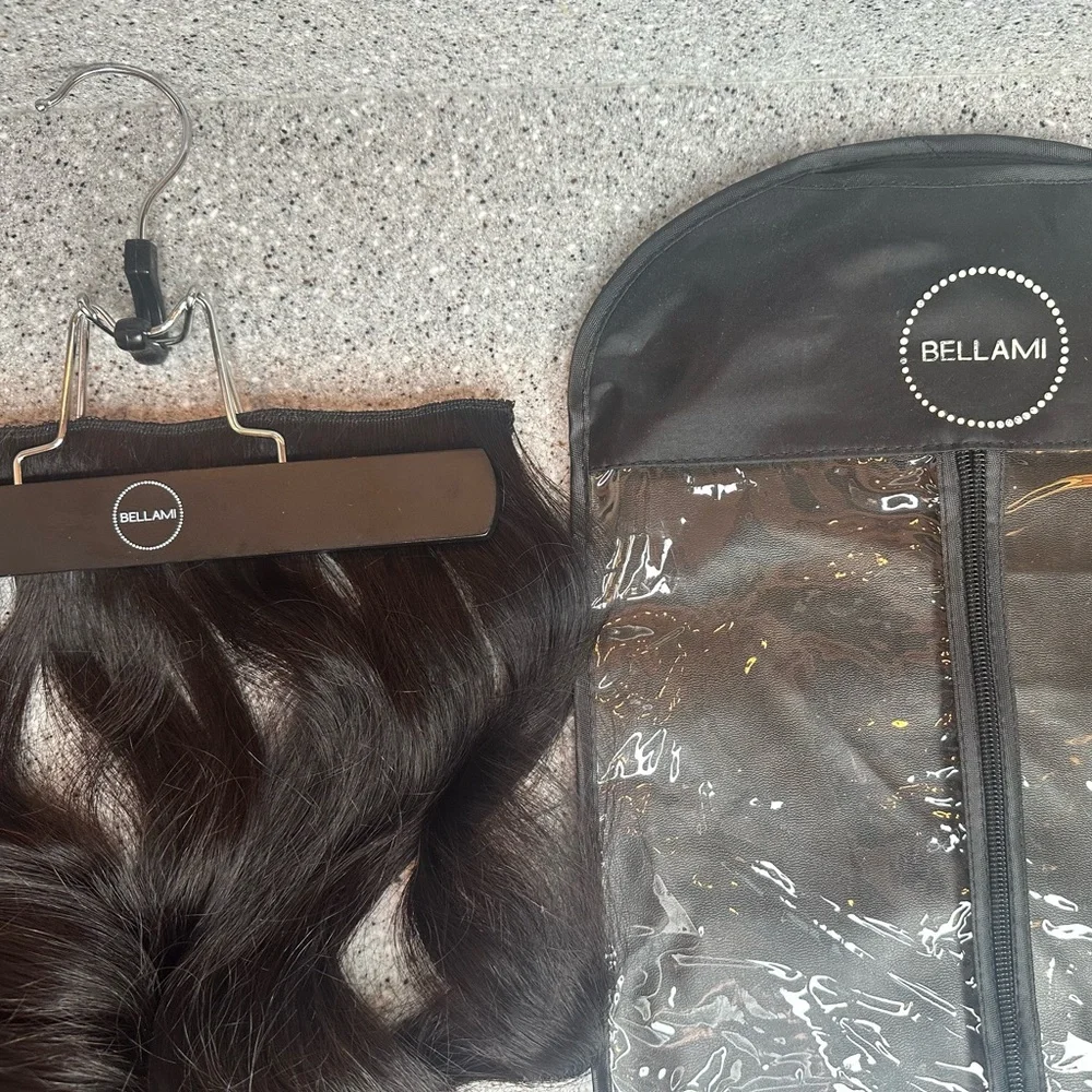 BELLAMI Dark Hair Clip In Extensions, 6 Pieces, 22inch - Picture 1 of 5